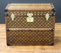 R2299  Malle  chassures monogram  Vuitton  face 